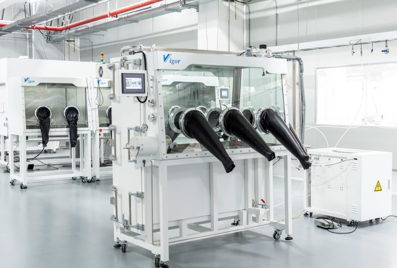 Semiconductor industry is growing fast and Vigor glove boxes are part of this industry chain